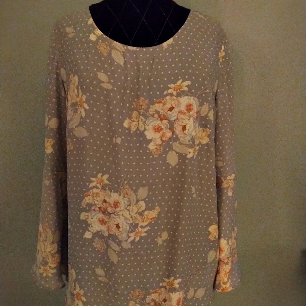 Ladies Rose+Olive Size XL Blouse